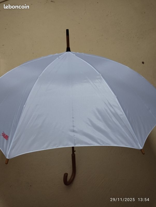 Parapluie ouverture automatique canne et mat en bois vernis toile diam 92 cm blanche (image 1)