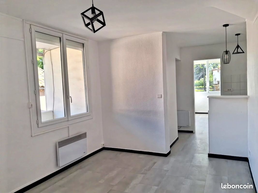 Appartement 3 pièces 43 m² · à Bagnols-sur-Cèze · 43 m² · 550 €