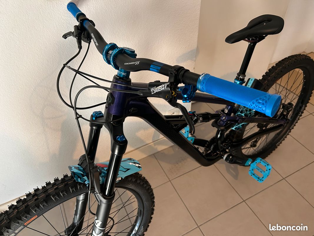 VTT All Mountain POLYGON SISKIU T8 Vélos