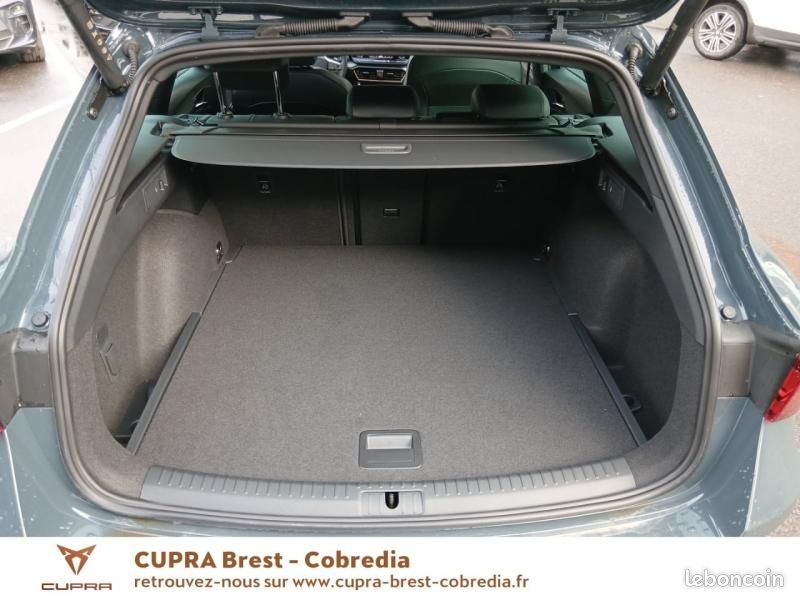 Cupra Leon ST 1.5 eTSI Hybrid 150ch V DSG7 (image 7)