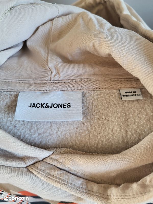 JACK JONES Sweatshirt à capuche - Homme taille S
5.0
Lire 1 avis. Lien sur la même page.
|
1 avis
Sweatshirt à capuche garçon (image 2)