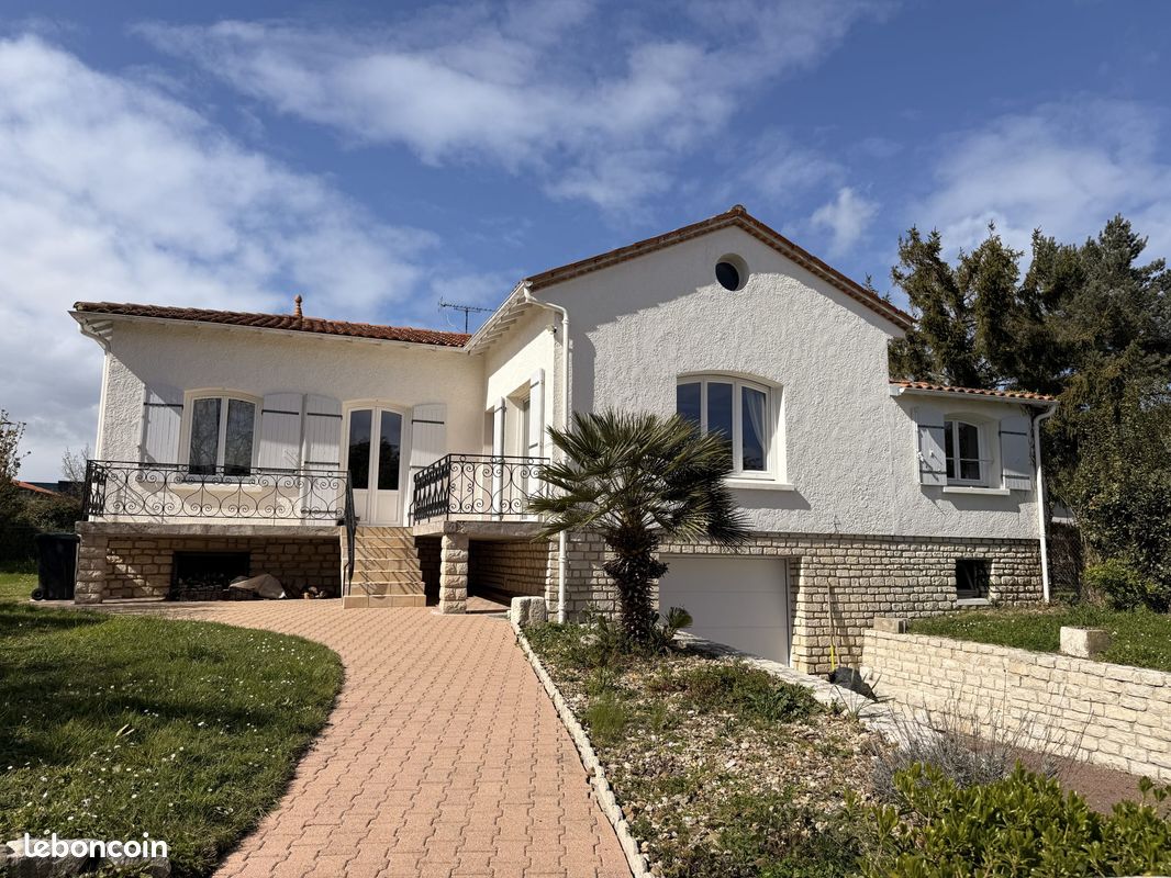 Maison 5 pièces 113 m² · à Cozes · 113 m² · 273 000 €