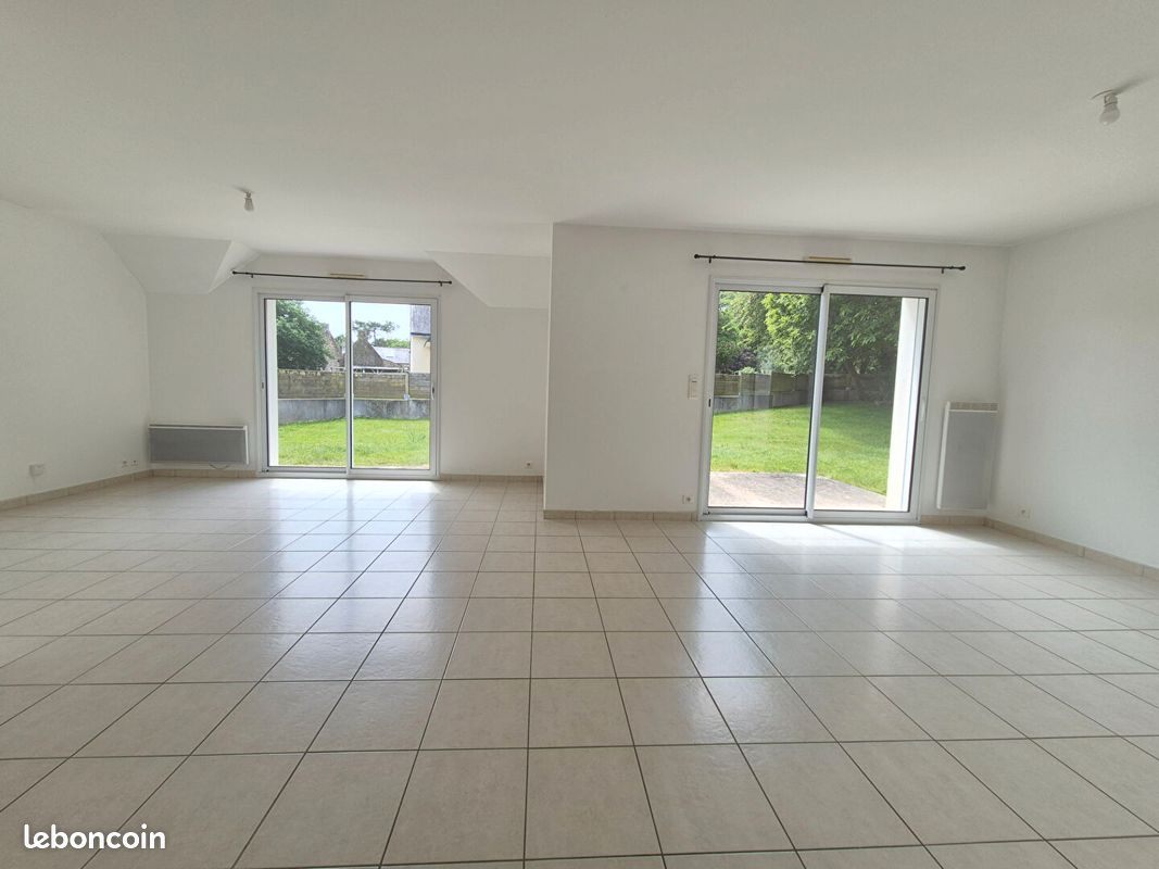 Maison 5 pièces 102 m² · à Plougoumelen · 102 m² · 396 240 €