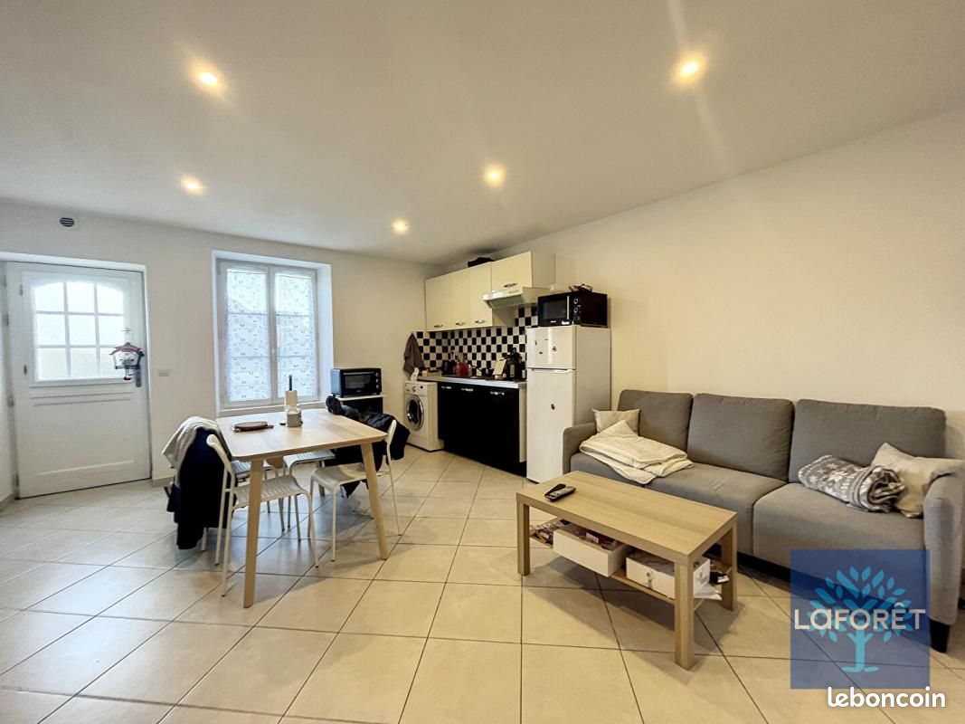 Appartement 2 pièces 39 m² · à Saint-Jean-de-Beauregard · 39 m² · 760 €