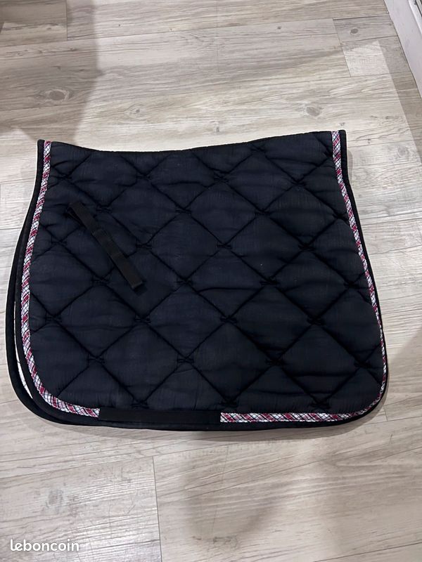 Tapis dressage noir idéal quotidien (image 1)
