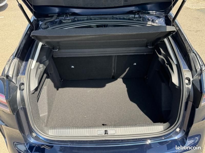Citroen C4 1.2 Hybride 145ch S&S COLLECTION Automatique (image 21)