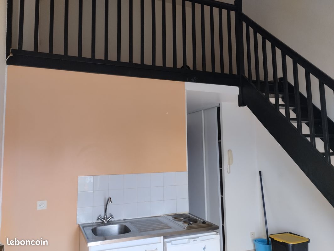 Appartement 1 pièce 25 m² · à Lannion · 25 m² · 460 €