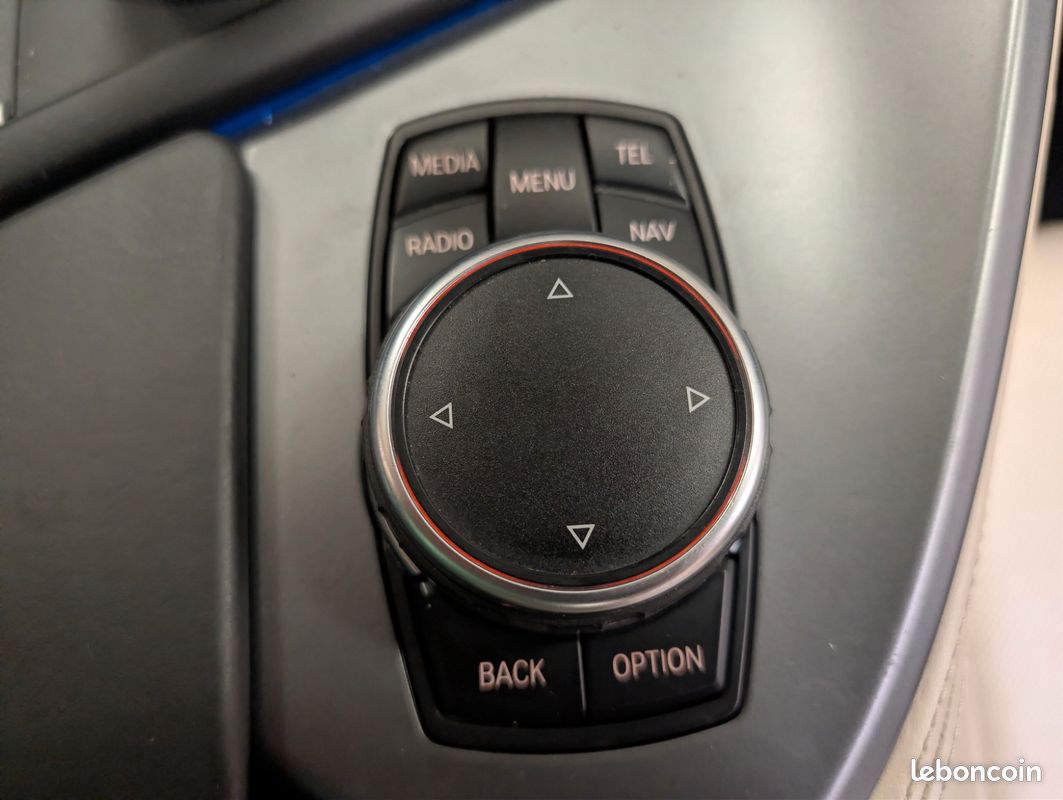 BMW I8 COUPE 1.5 362h 230 - HARMAN KARDON + CUIR BLANC + JANTES W (image 18)