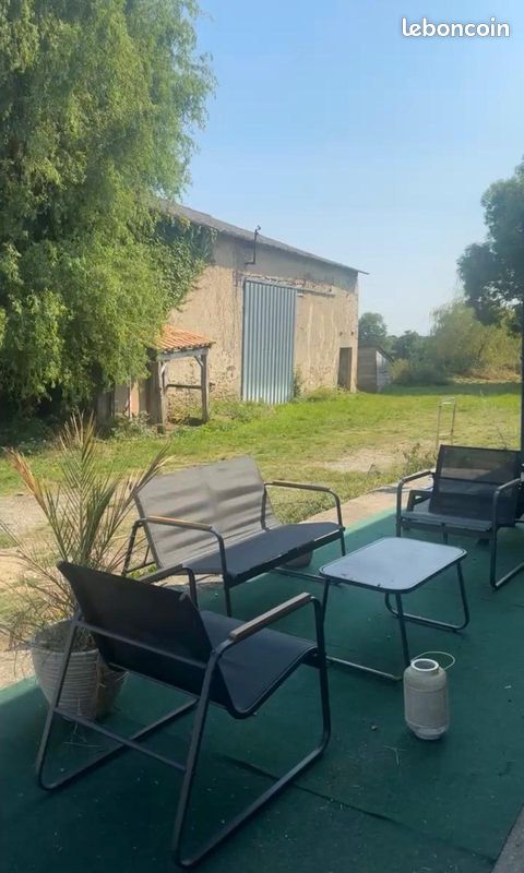 Maison 3 pièces 135 m² · à Oradour-Saint-Genest · 135 m² · 800 €/mois