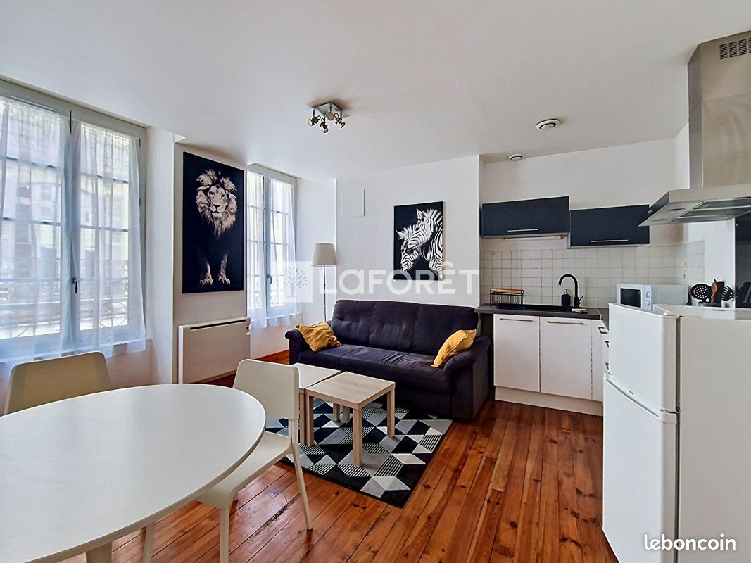 Appartement 2 pièces 33 m² · à Pau · 33 m² · 575 €/mois