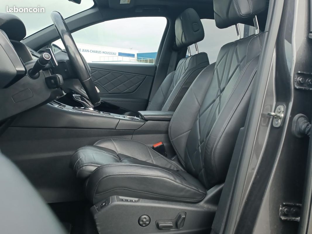 DS DS 7 CROSSBACK E-tense 4x4 300 rivoli (image 10)