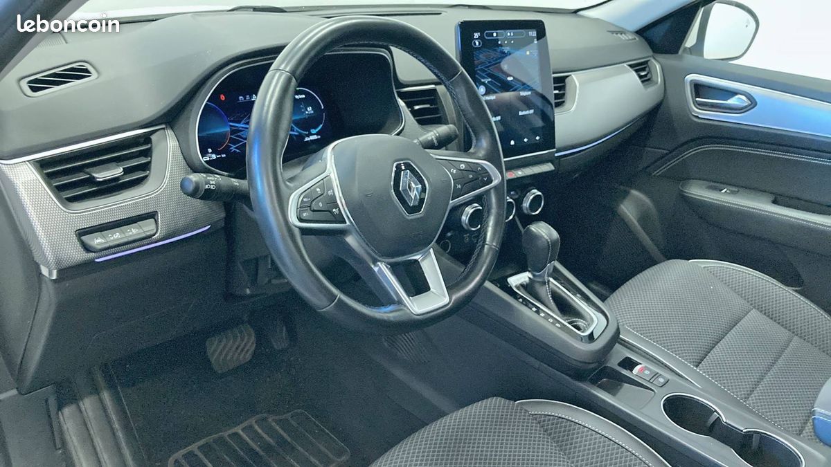 Renault arkana e tech 145 21b intens (image 11)
