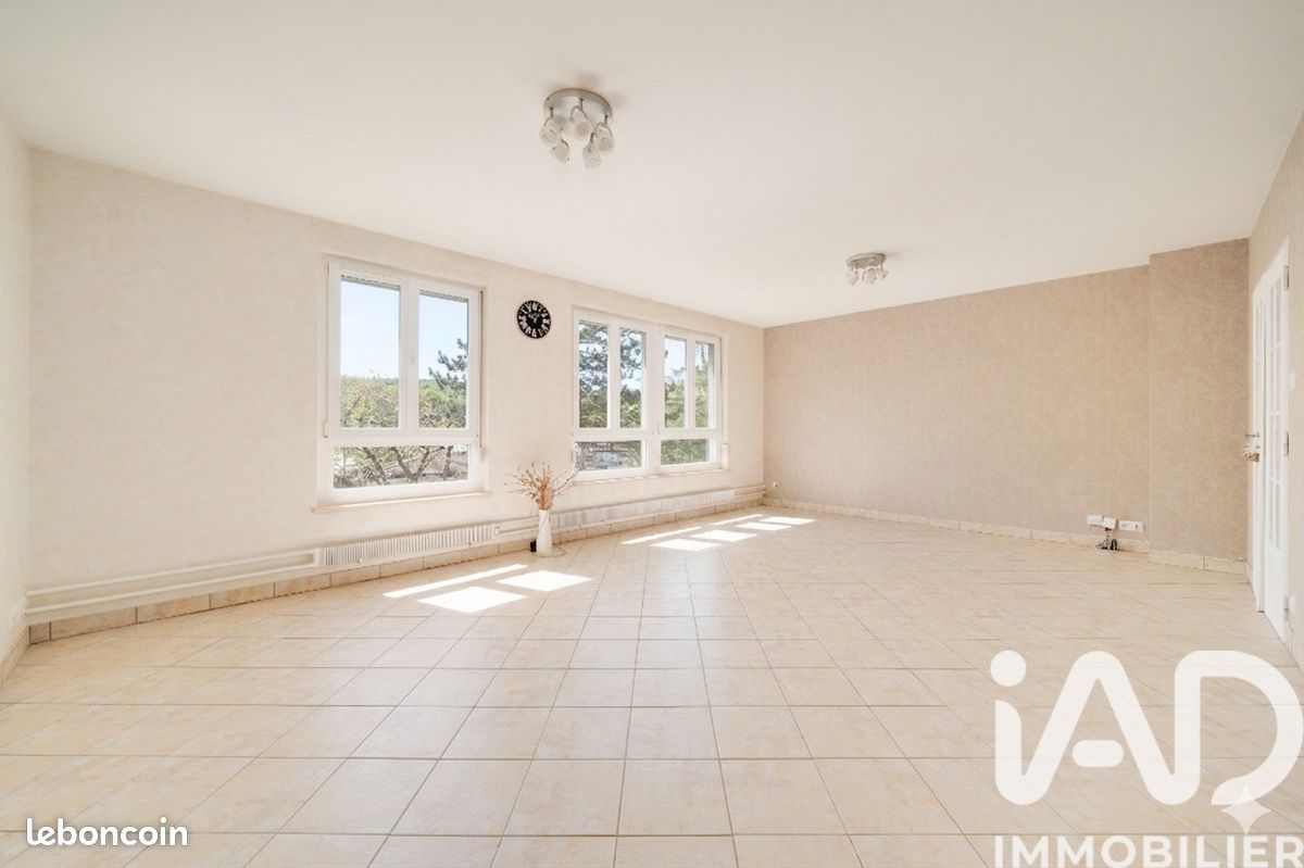 Appartement 4 pièces 81 m² · à Villers-lès-Nancy · 81 m² · 152 000 €