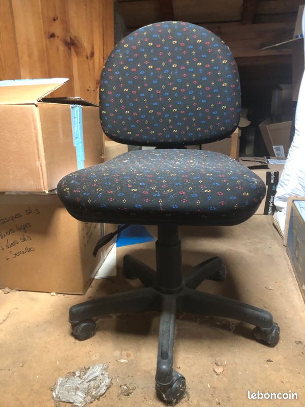 Chaise de bureau (image 1)