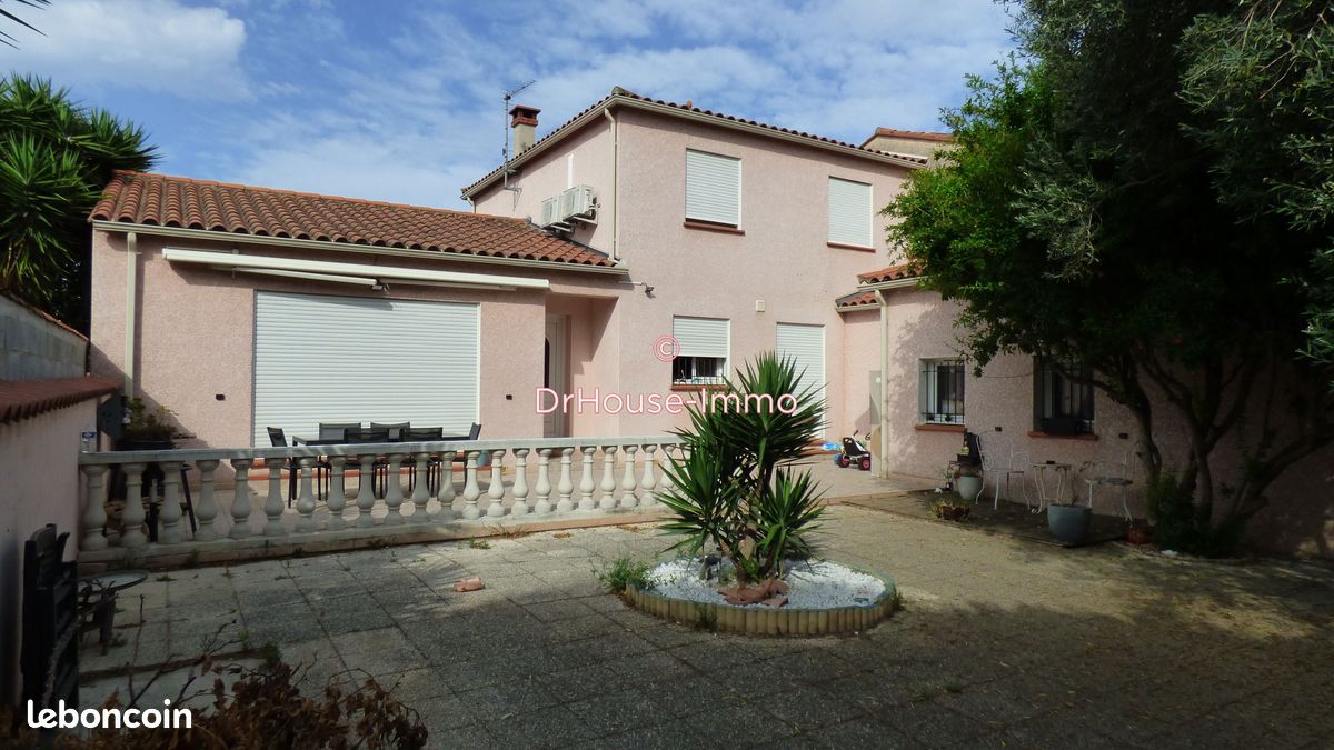 Maison 5 pièces 136 m² · à Sainte-Marie-la-Mer · 136 m² · 369 950 €