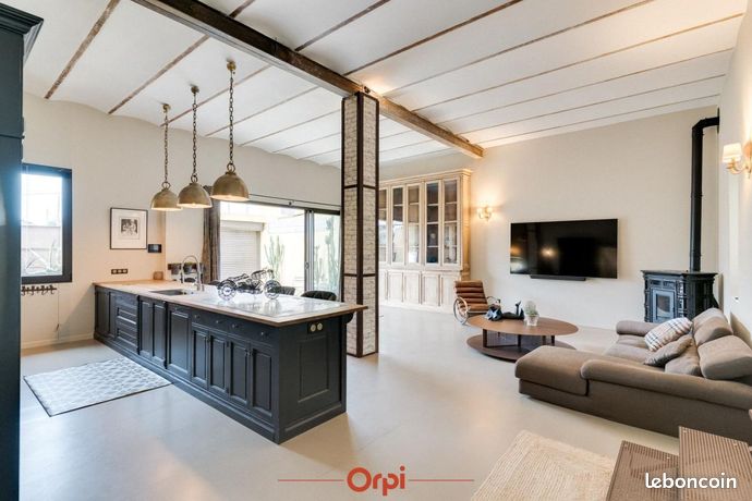 Maison 5 pièces 199 m² — 2