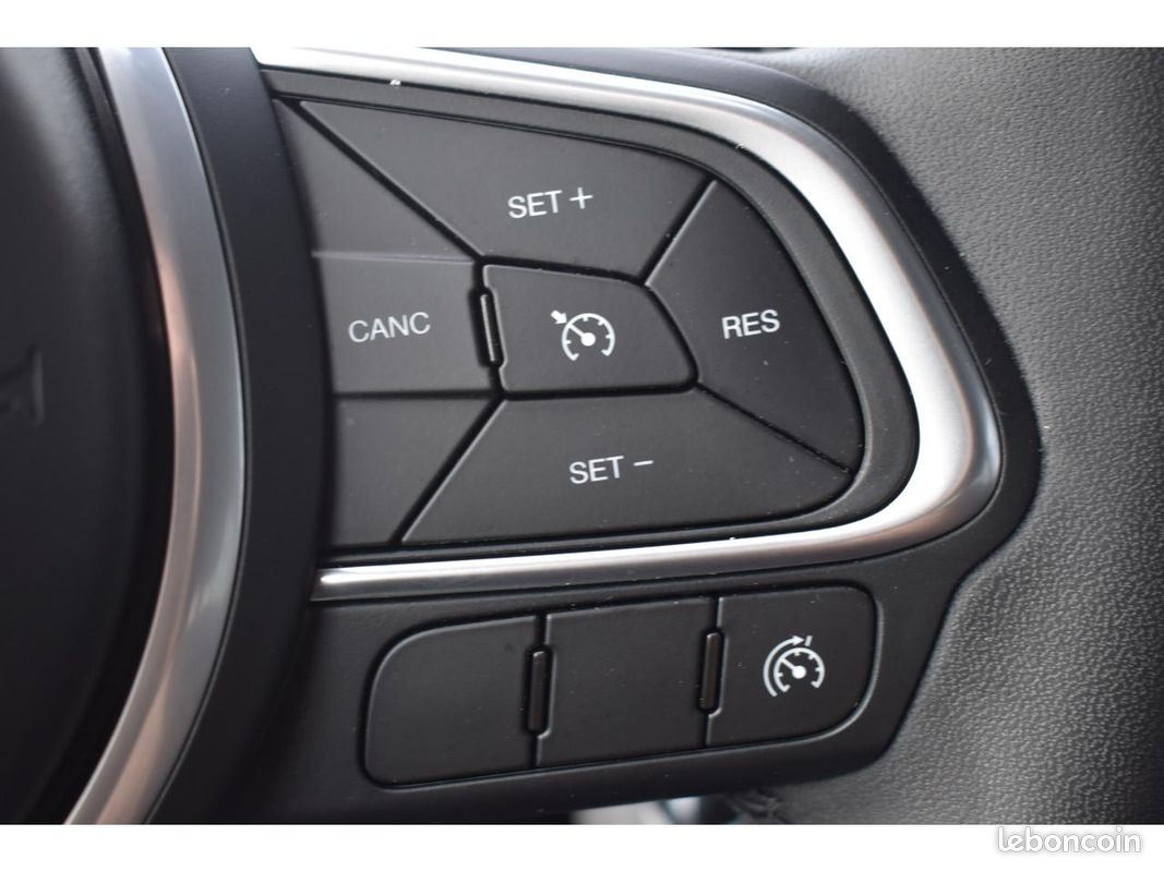 FIAT 500X 1.5 FireFly 130 ch S/S DCT7 Hybrid (image 23)