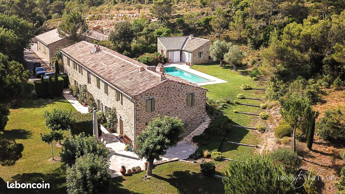 Maison 14 pièces 413 m² · à Carcassonne · 413 m² · 1 490 000 €