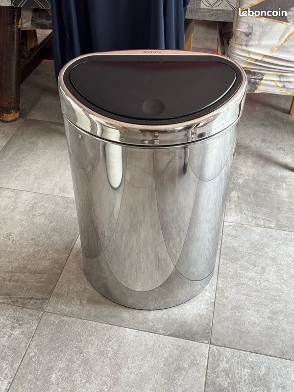 Poubelle 40 litres (image 1)