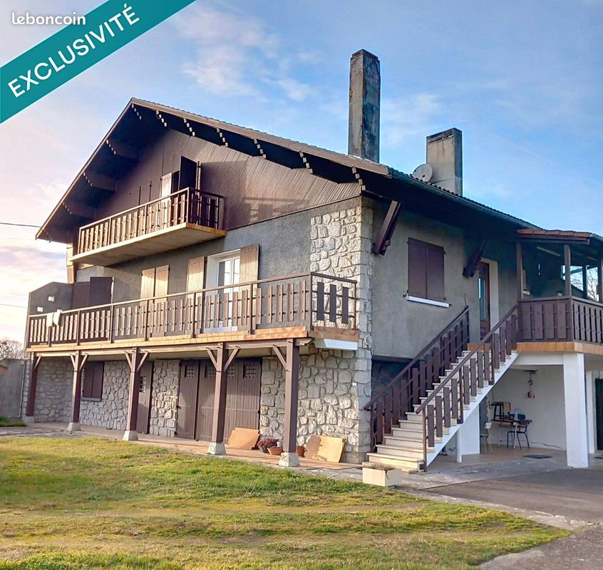 Maison 8 pièces 255 m² · à Miramont-de-Comminges · 255 m² · 169 000 €