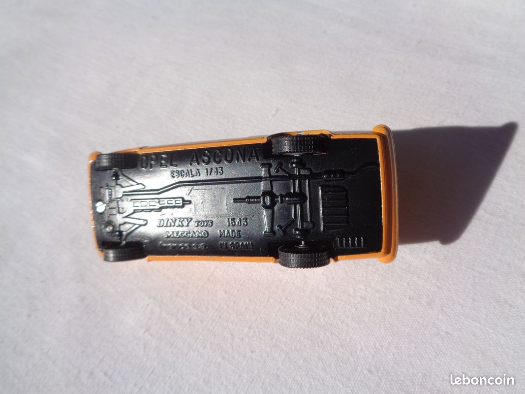 DINKY TOYS OPEL ASCONA REF 011543 1980 TRÈS BON