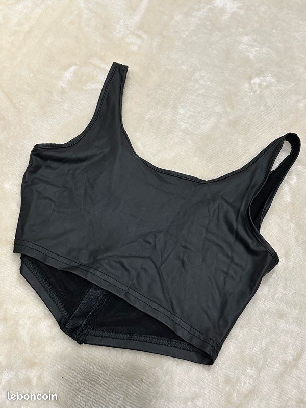 Crop top corset sans manches en cuir SHEIN - taille XS (image 5)