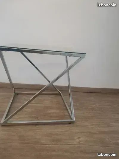 2 tables d'appoint (image 1)