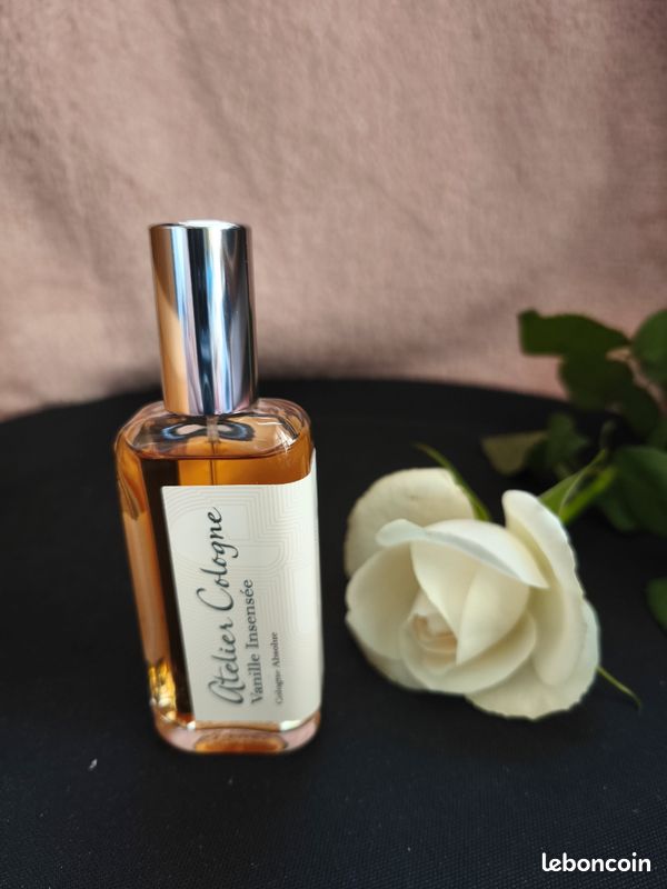 Parfum Atelier Cologne Vanille Incensée – Douceur Et Caractère !