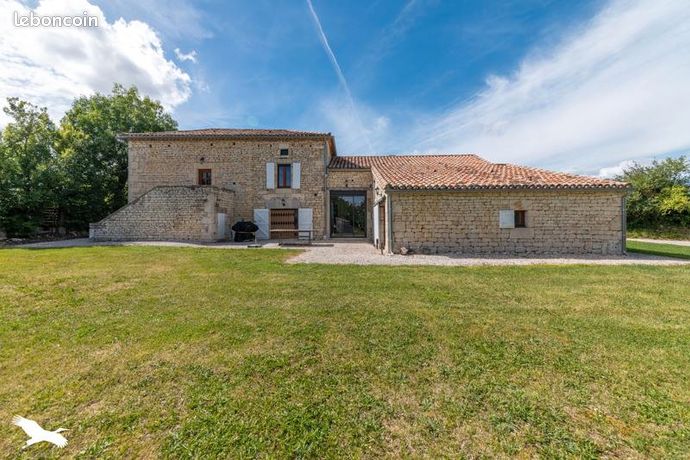 Maison 5 pièces 195 m²