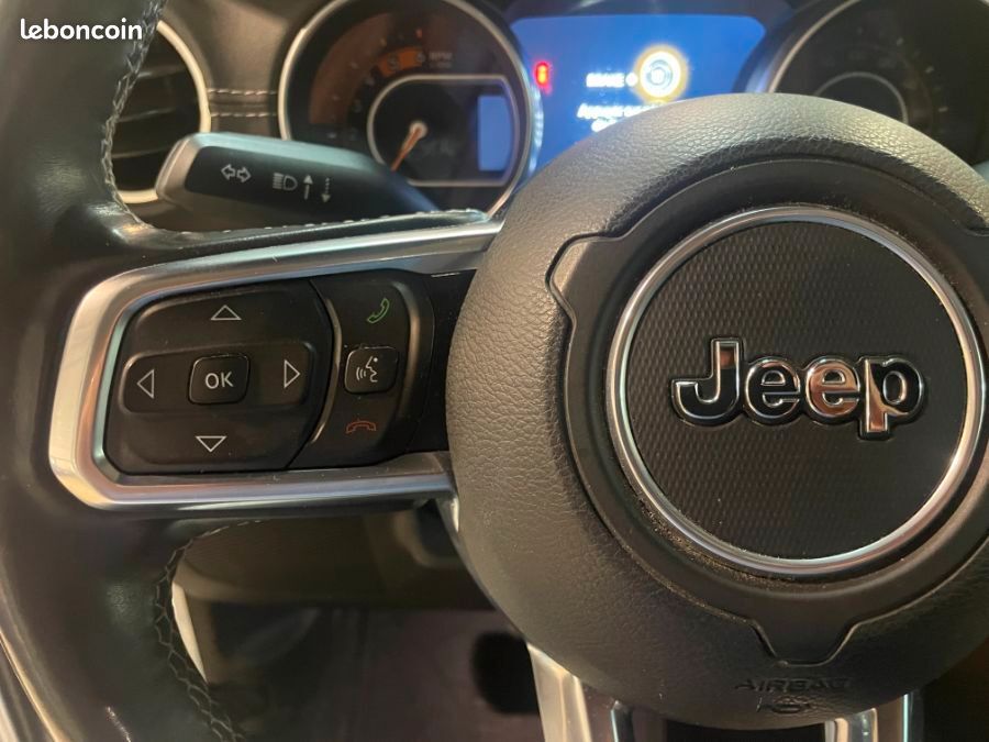 Jeep Wrangler LJ UNLIMITED 2.2 MULTIJET 200 ch SAHARA Command-Track (image 20)