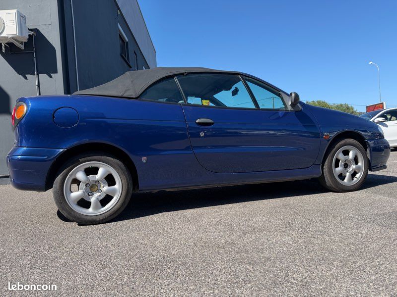 Renault megane cabriolet 1.6 i 90 cv garantie (image 5)