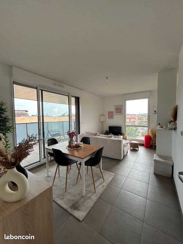 Appartement 2 pièces 52 m² · à Cornebarrieu · 51,8 m² · 740 €/mois
