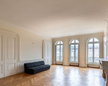 Appartement 537 000 € - 112 m²