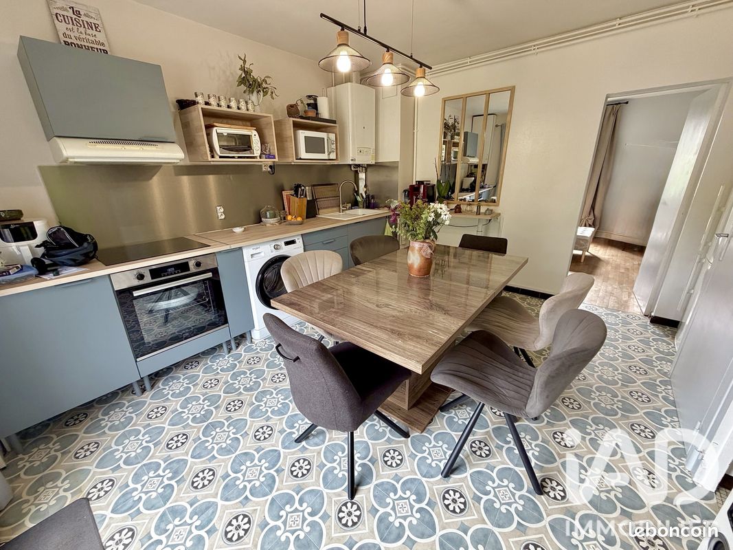Maison 6 pièces 141 m² · au Blanc · 141 m² · 91 000 €