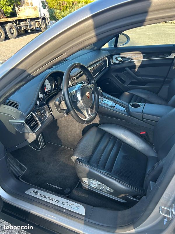 PORSCHE Panamera 4.8 V8 430 PDK GTS (image 3)