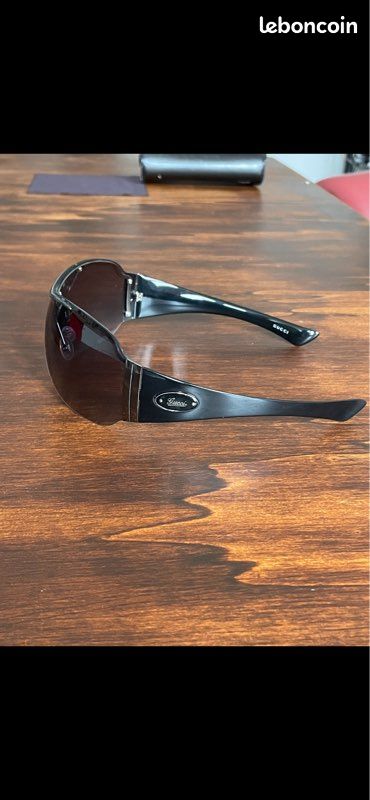 Lunettes de Soleil Gucci pour femme (image 5)