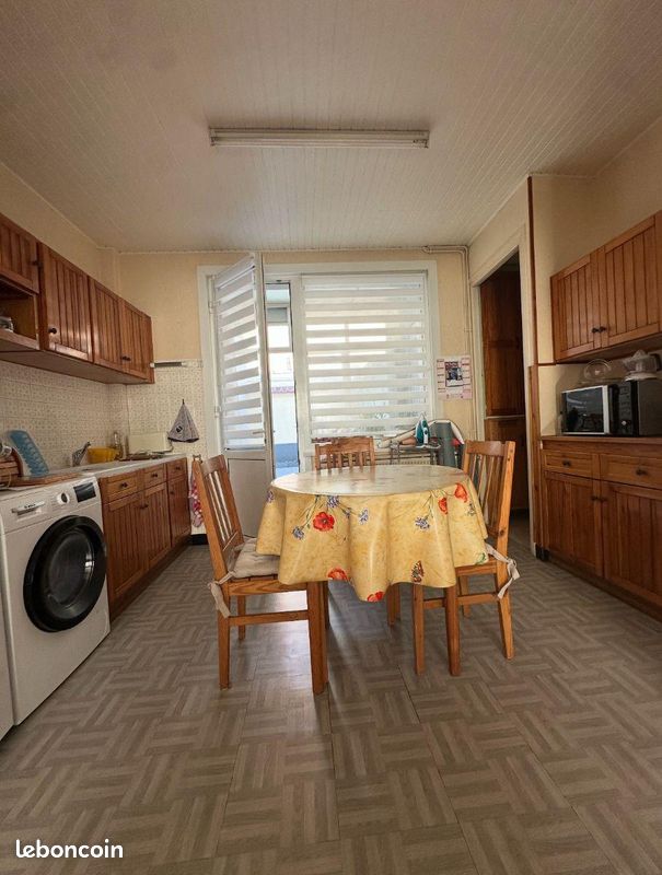 Maison 5 pièces 96 m² · à Lille · 96 m² · 195 400 €