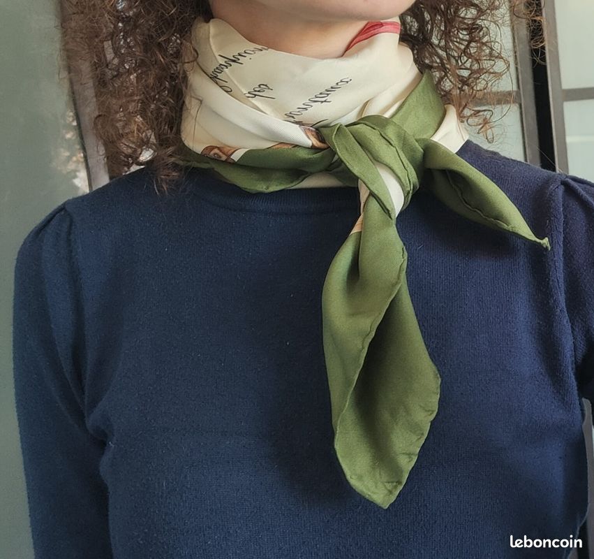 Foulard En Soie CÉLINE Vintage - Rouge - Motif Bateau - Écharpe Femme - Occasion