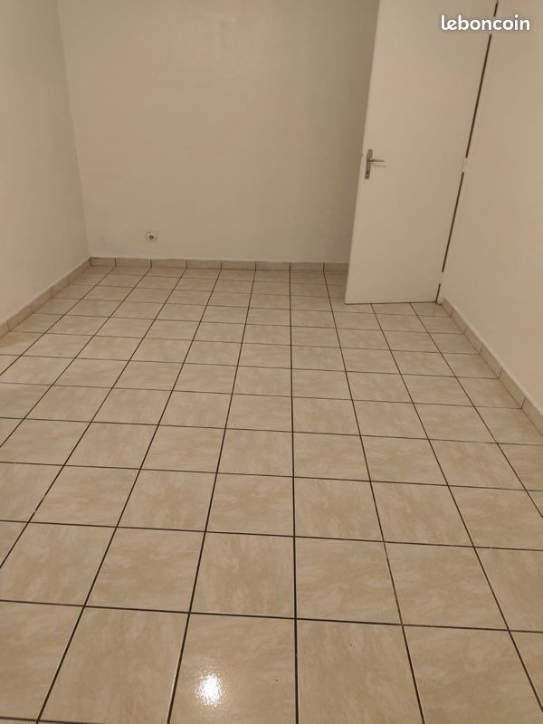Appartement 2 pièces 46 m² · à Saint-Symphorien-d'Ozon · 46 m² · 530 €