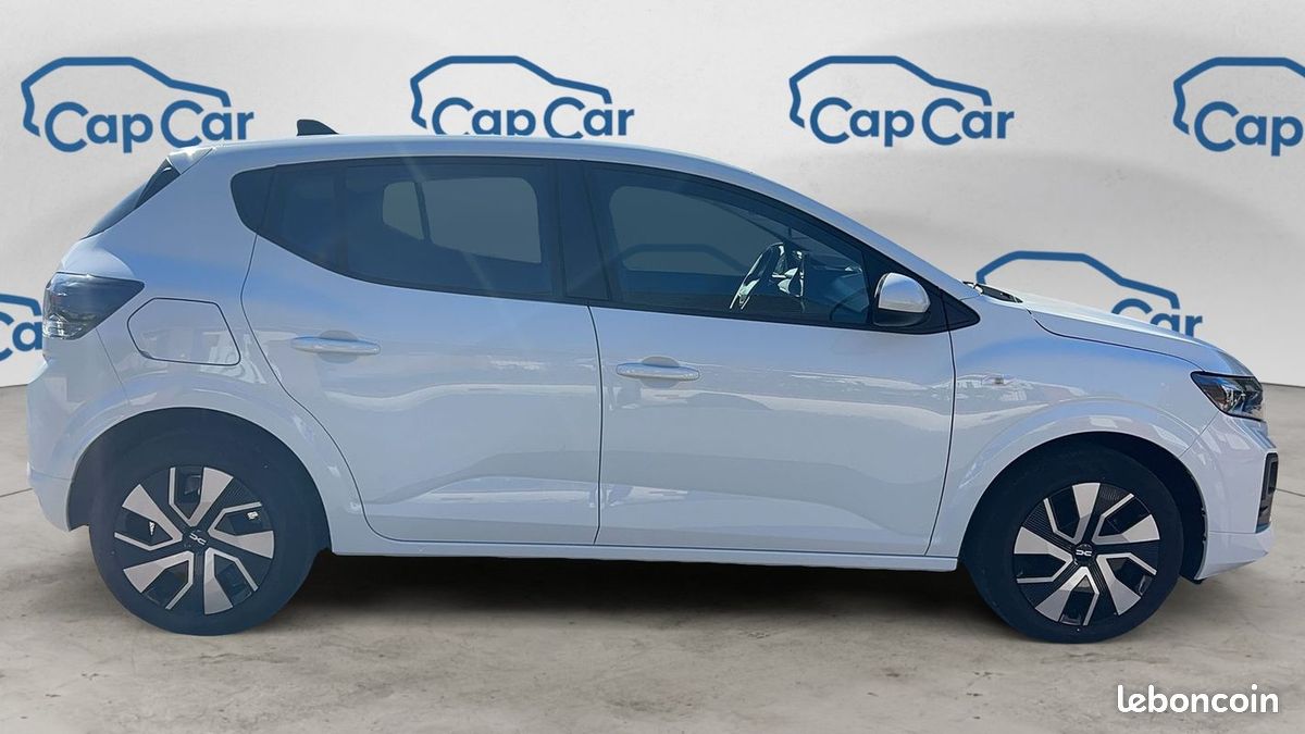 Dacia Sandero 1.0 TCe 100 Expression (image 4)