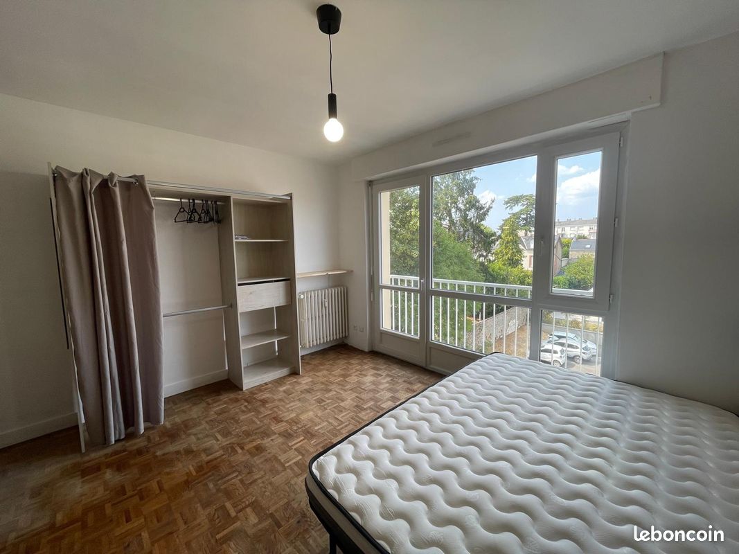 Appartement 1 pièce 24 m² · à Laval · 24 m² · 520 €