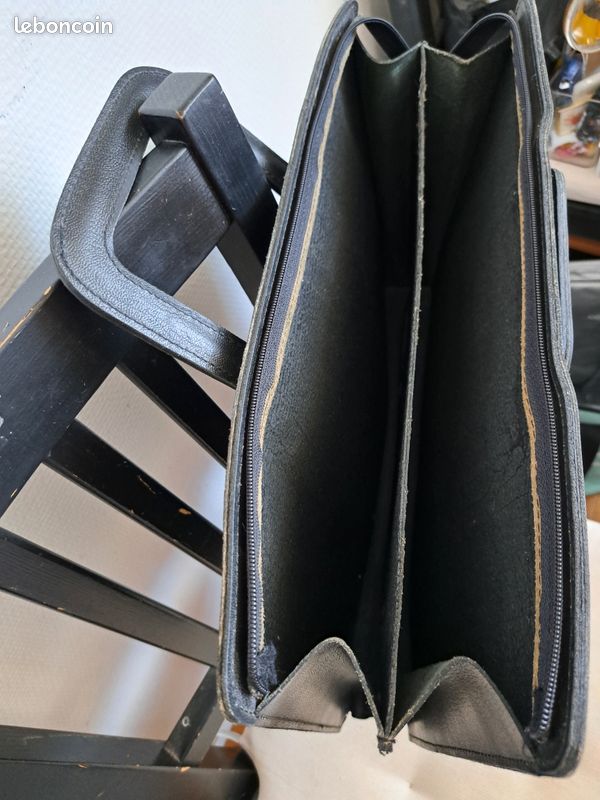 Attaché case (image 4)