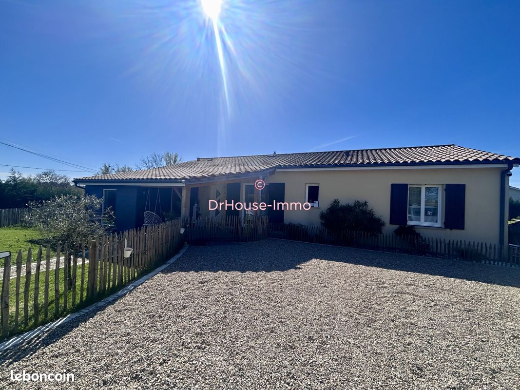 Maison 5 pièces 126 m² · à Masseilles · 126 m² · 265 000 €