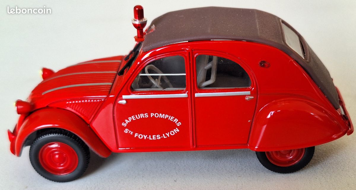 Miniature 2CV NOREV Sapeur Pompier Ste Foy lès Lyon (image 2)