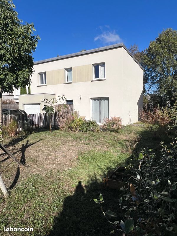 Maison 6 pièces 124 m² · à Beaucouzé · 124 m² · 358 700 €