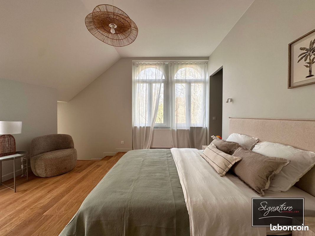 Maison 6 pièces 208 m² · à Senlis · 208 m² · 599 000 €
