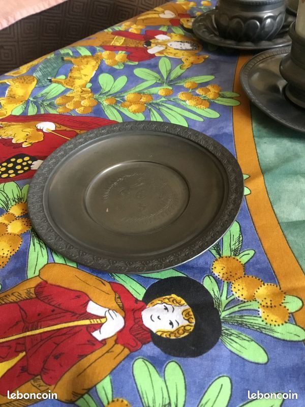 6 tasses à café en étain et porcelaine avec soucoupes anciennes (image 13)