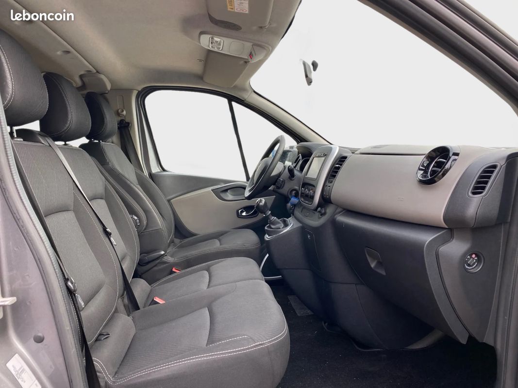 Renault TRAFIC COMBI L1H1 1200KG 1.6 DCI 125CH CONFORT (image 5)