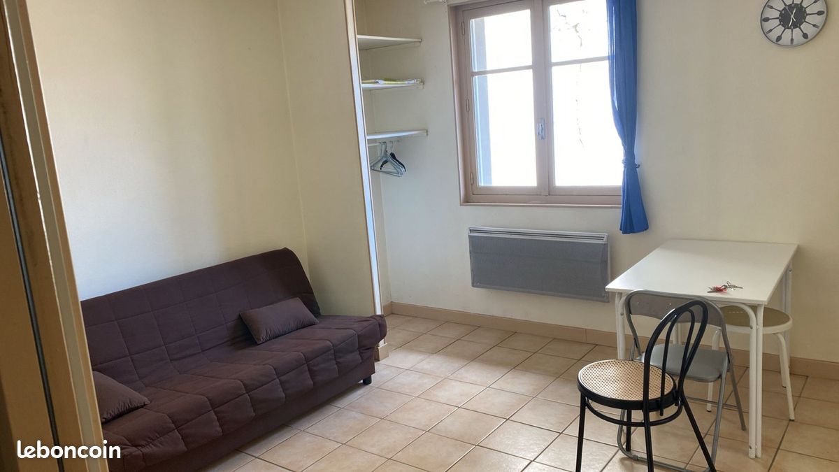 Studio meublé - Bellac 87300 (image principale 0)