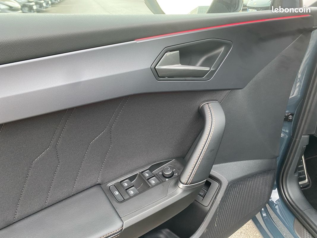 CUPRA Leon Sportstourer 1.5 eTSI Hybrid 150 ch DSG7 V (image 22)